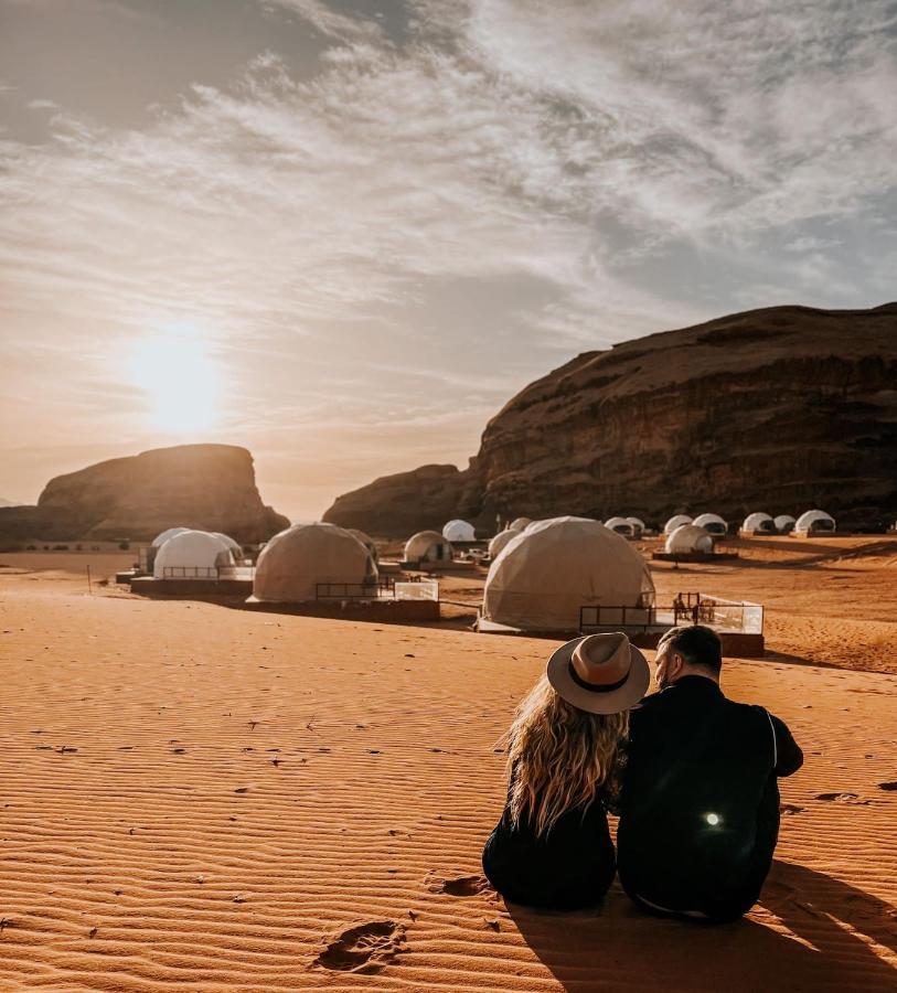 Hotel Orbit Camp Wadi Rum Esterno foto