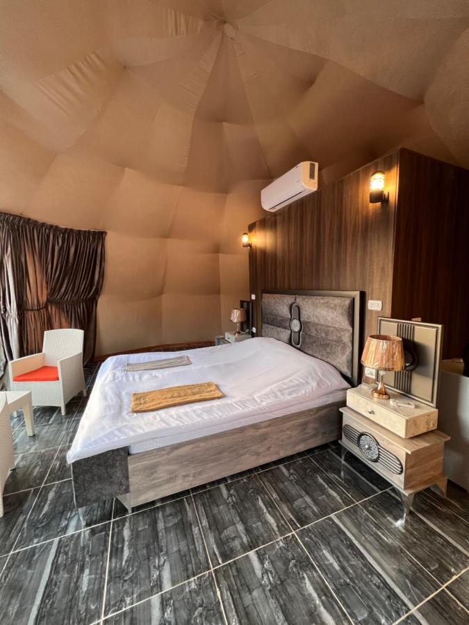 Hotel Orbit Camp Wadi Rum Esterno foto