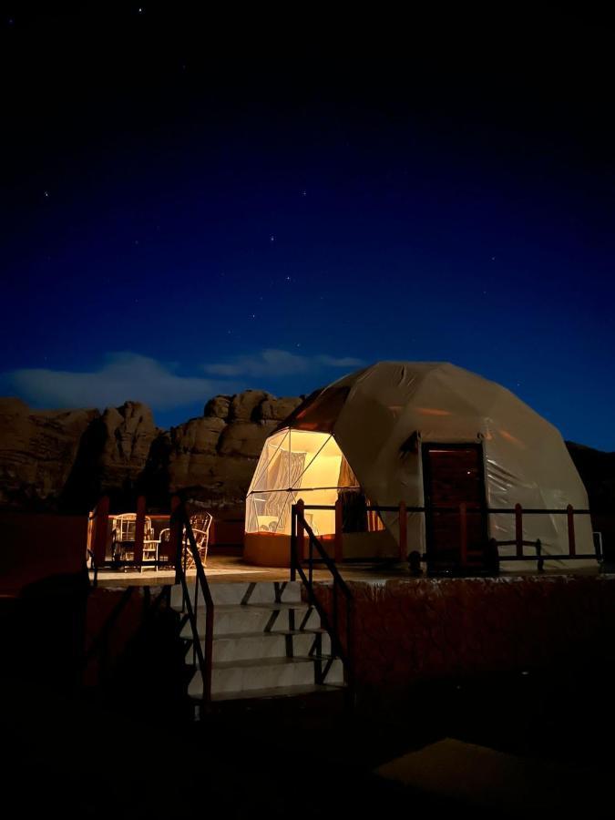 Hotel Orbit Camp Wadi Rum Esterno foto